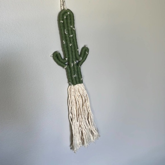 Boho cactus wall hanging never used - Picture 1 of 4